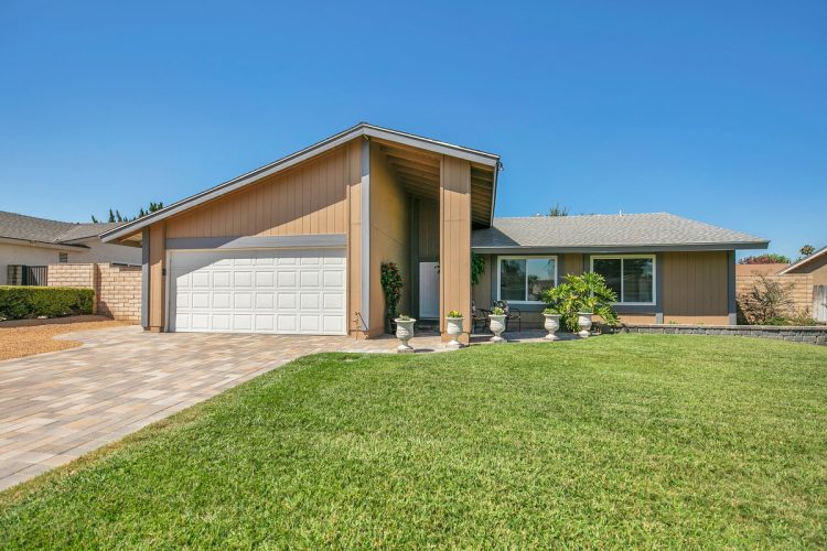 2732 Litchfield Dr. Riverside, CA 92503